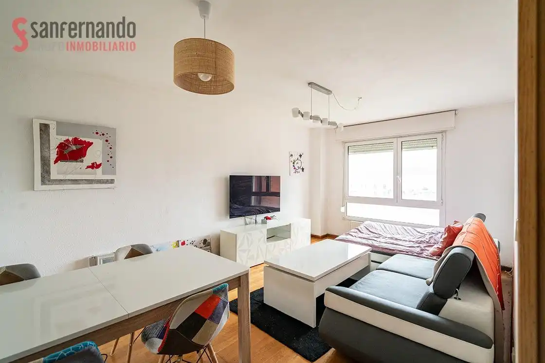 Wohnzimmer von Wohnung zum Verkauf in Santander mit Heizung, Parkett und Abstellraum