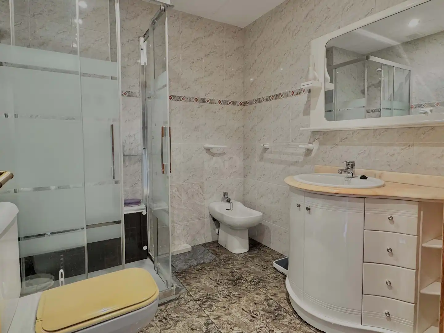 Bathroom of Houses for sale in Terrassa  with Heating and Terrace