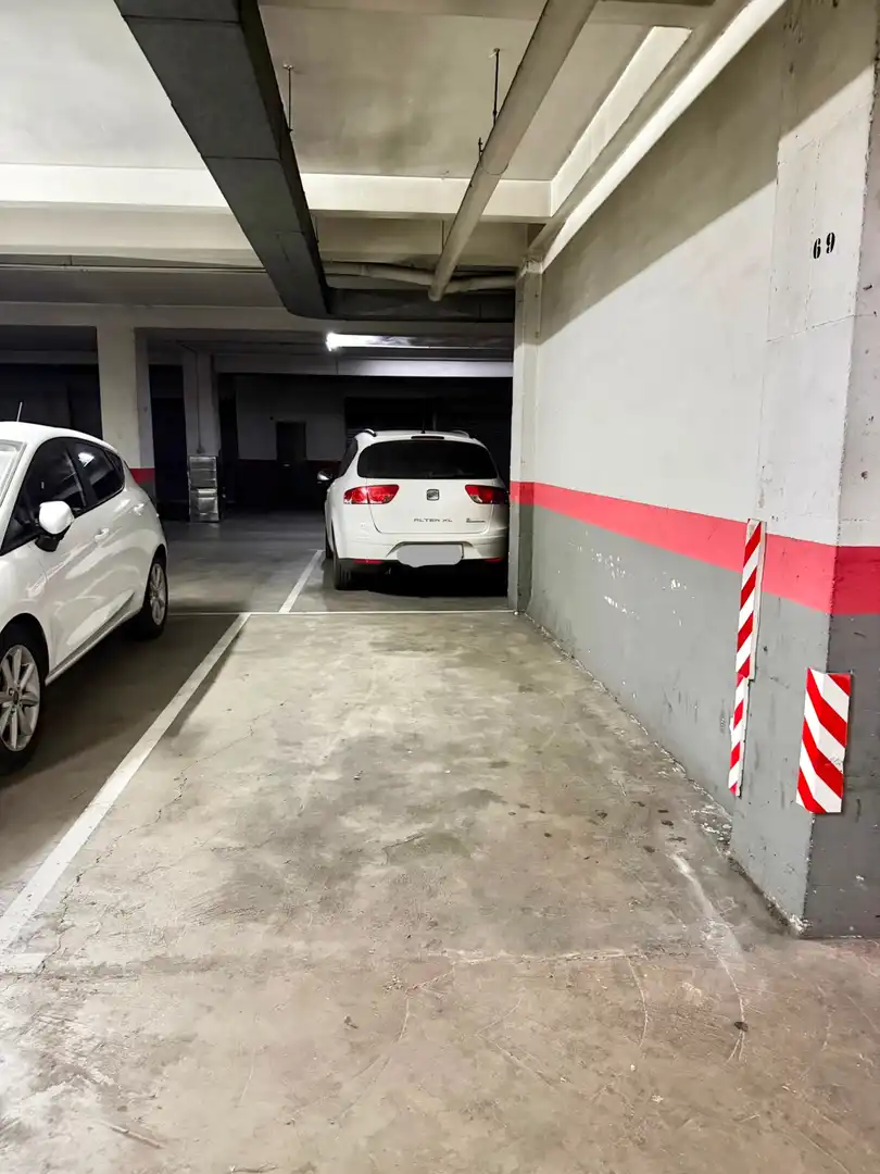 Parking of Flat for rent in  Logroño  with Heating, Terrace and Swimming Pool