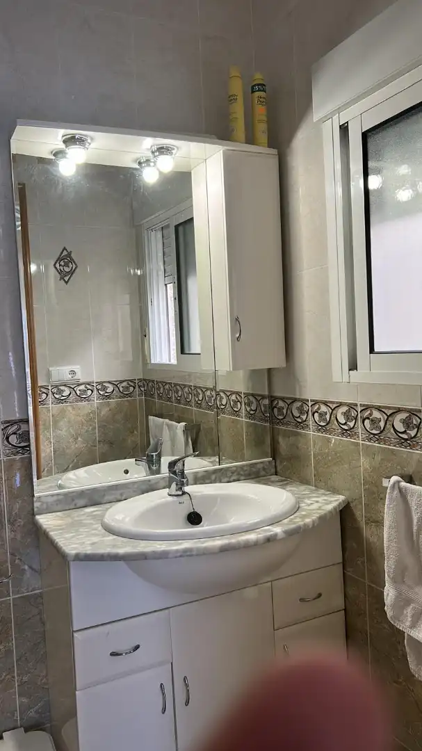 Badezimmer von Maisonette zum Verkauf in Santa Pola mit Klimaanlage, Heizung und Privatgarten