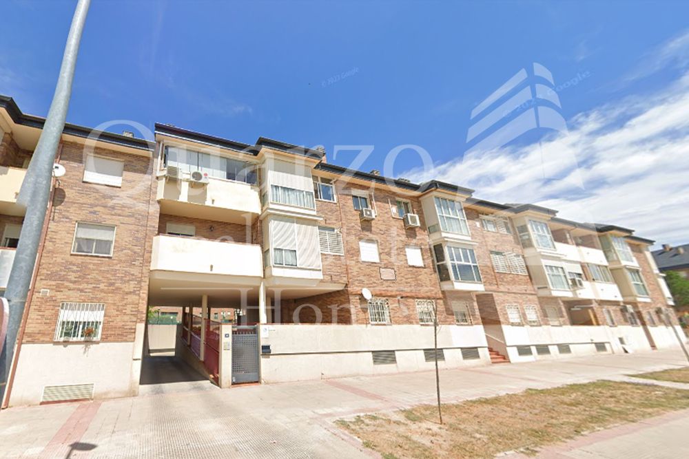 Vista exterior de Dúplex en venda en Villanueva del Pardillo amb Terrassa, Traster i Balcó