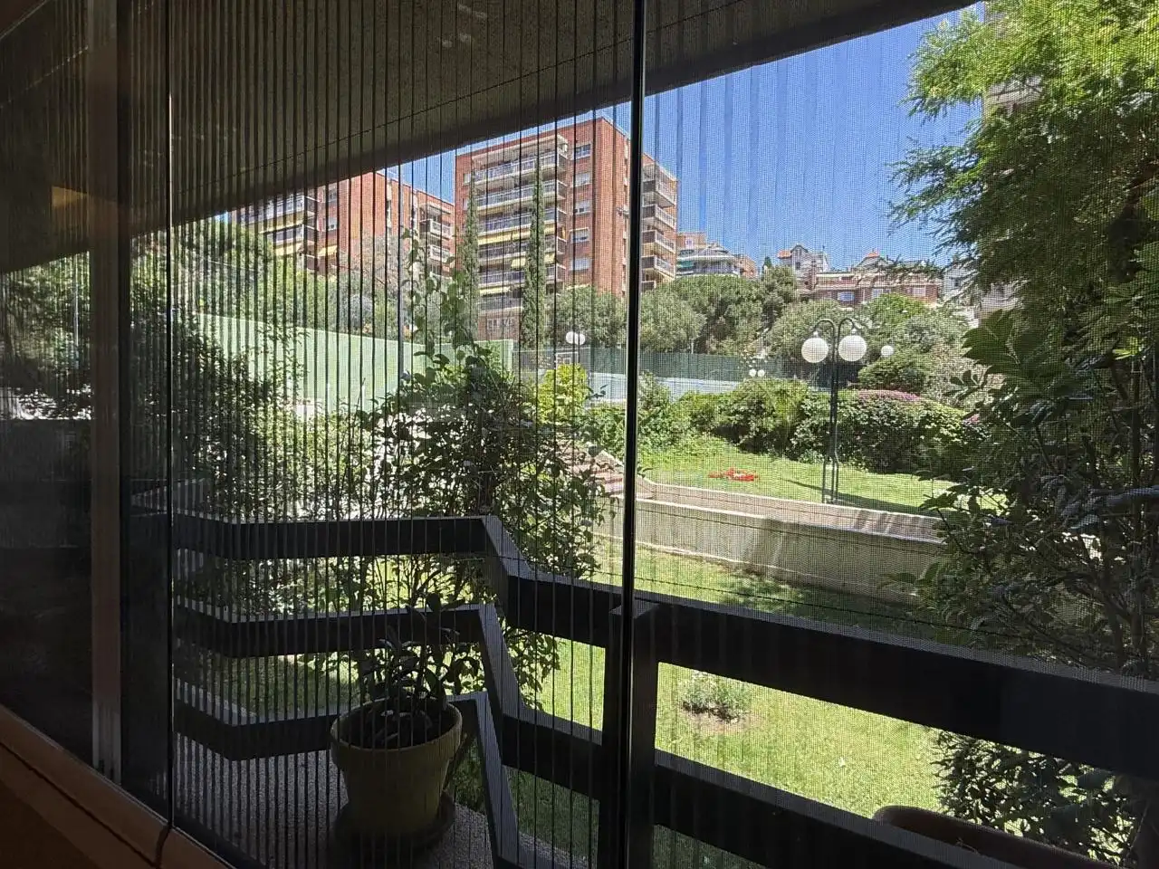 Planta baja en venta en De Can Toda, La Salut