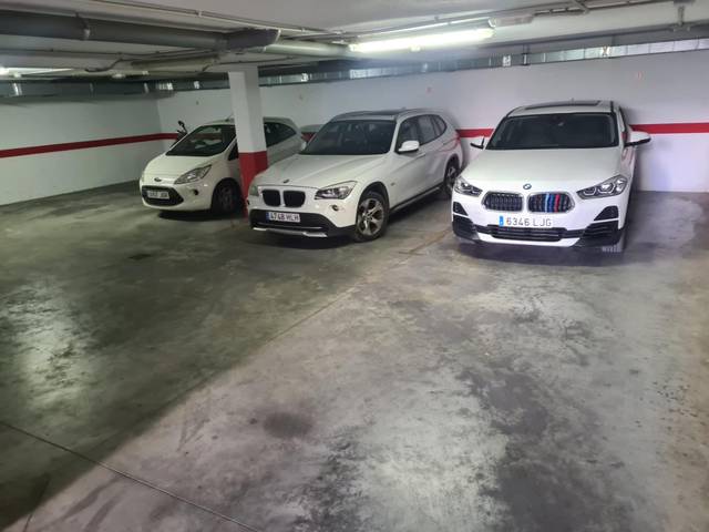 Garaje en Alquiler en Núcleo urbano