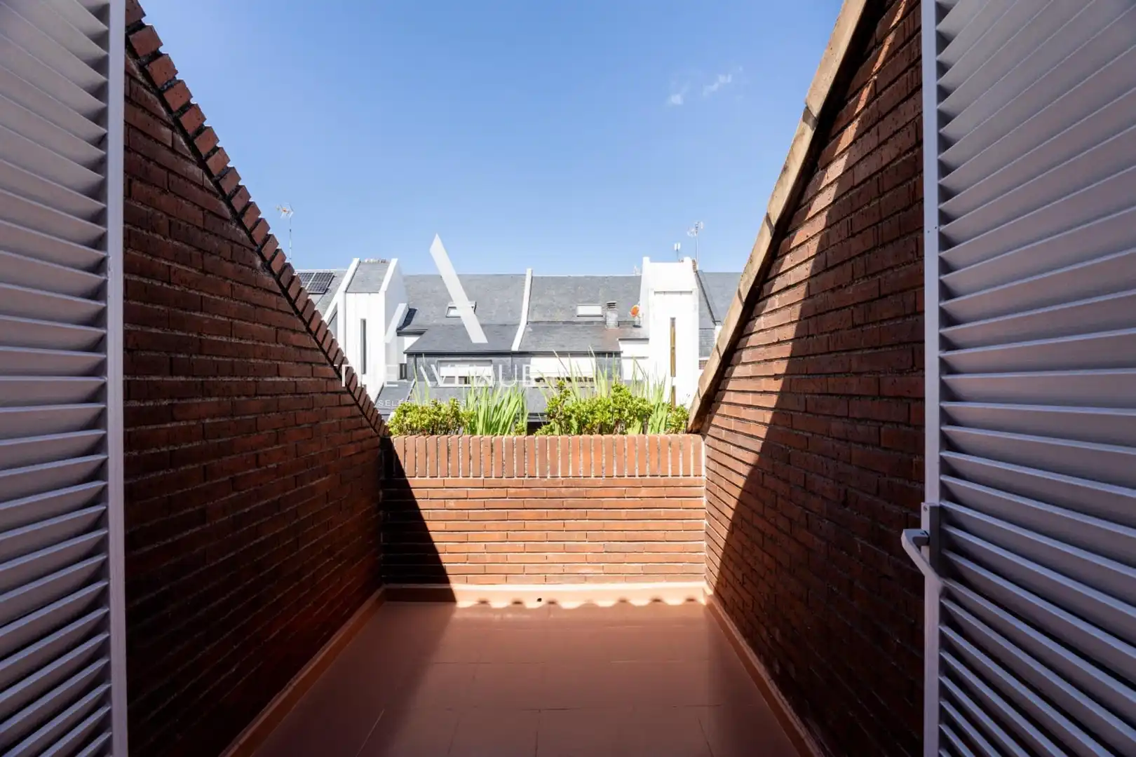Terrassa de Casa adosada en venda en Pozuelo de Alarcón amb Aire condicionat, Calefacció i Jardí privat