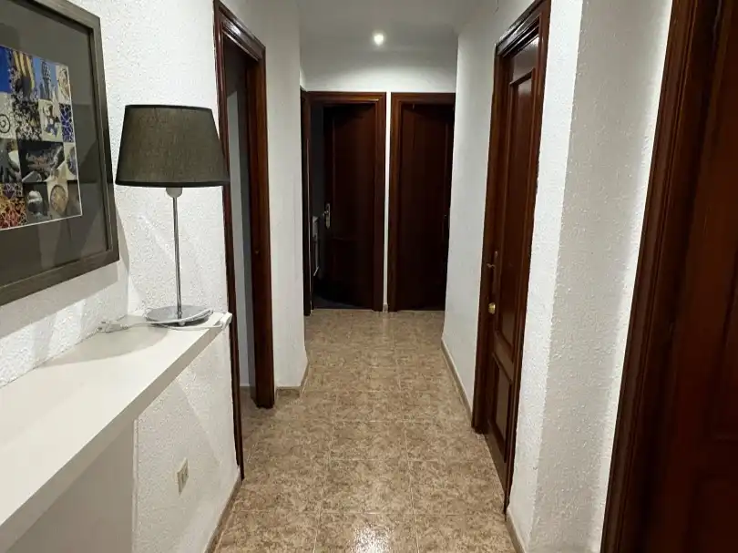 Wohnung zur Miete in Carrer Pintor José Mongrell, 7, L'Illa Perduda