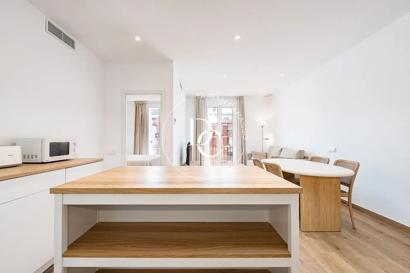 Exterior view of Flat for sale in Barcelona  with Air Conditioner, Heating and Terrace