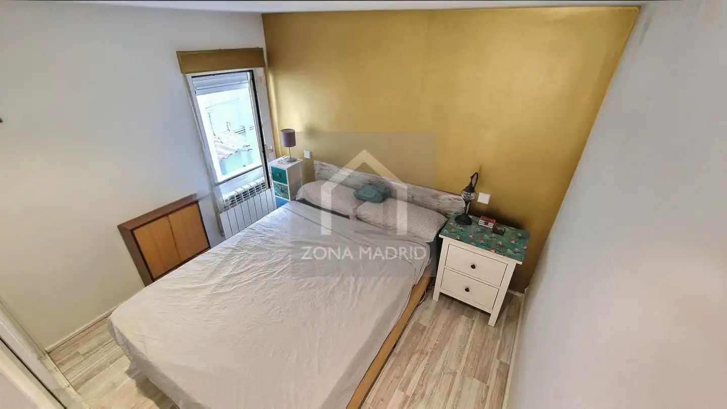 Habitación de Piso en venta en Madrid con Aire acondicionado, Terraza y Amueblado