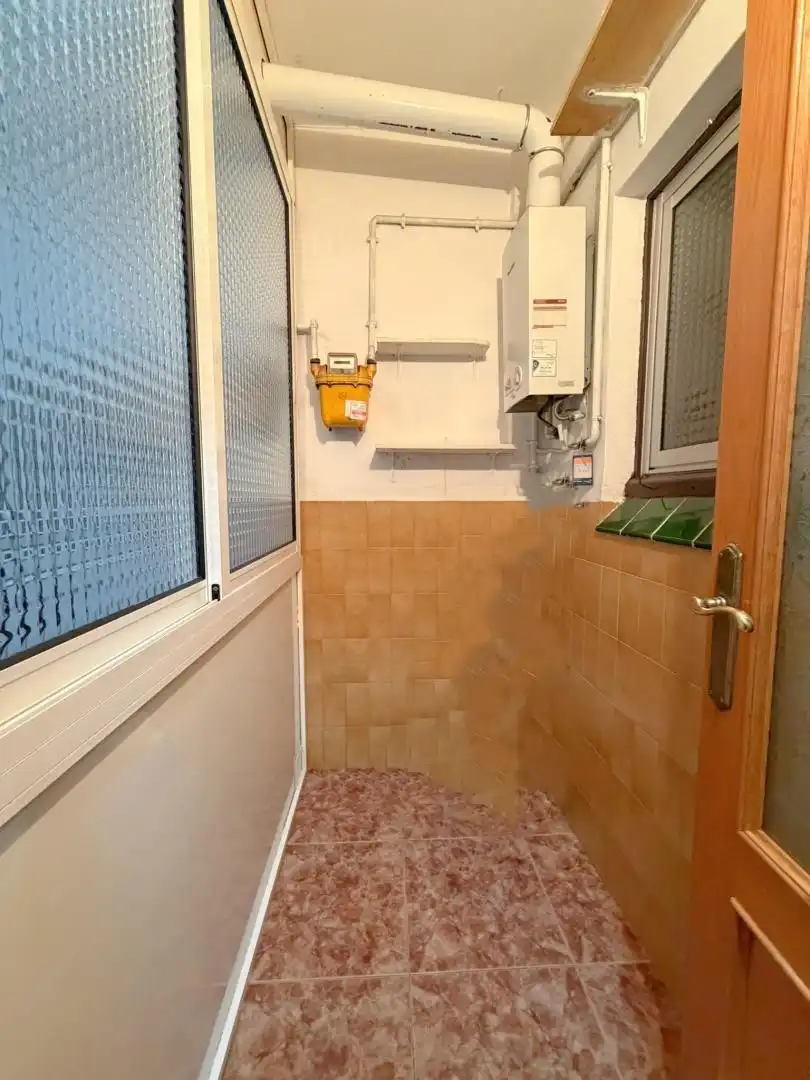 Badezimmer von Wohnung zum Verkauf in L'Hospitalet de Llobregat mit Balkon