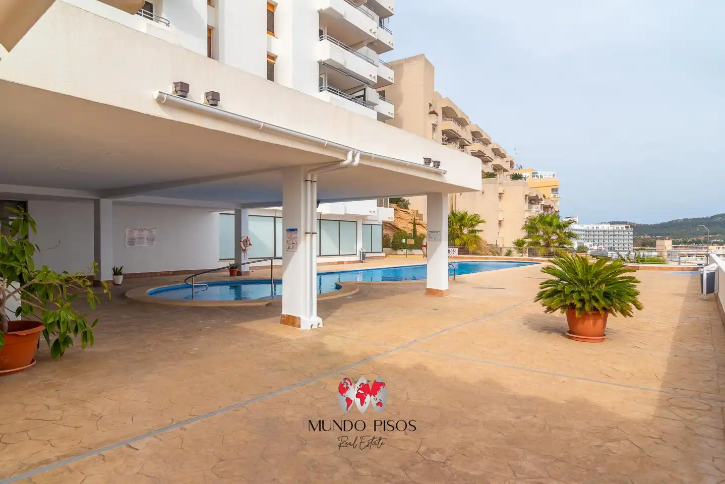 Swimming pool of Flat for sale in Calvià  with Air Conditioner, Heating and Terrace