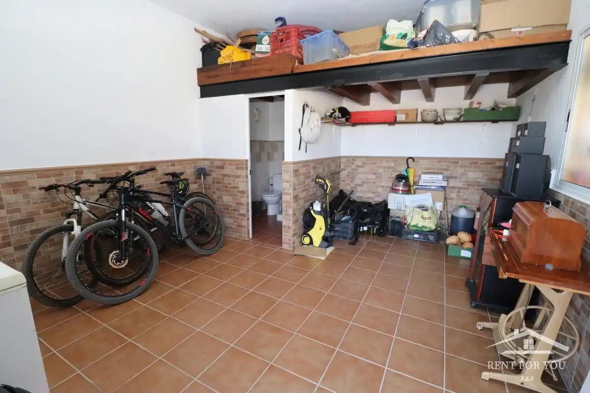 Casa o xalet de lloguer en Alhaurín El Grande amb Aire condicionat, Jardí privat i Terrassa