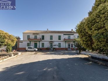 Casa rústica con piscina en venta en Ronda