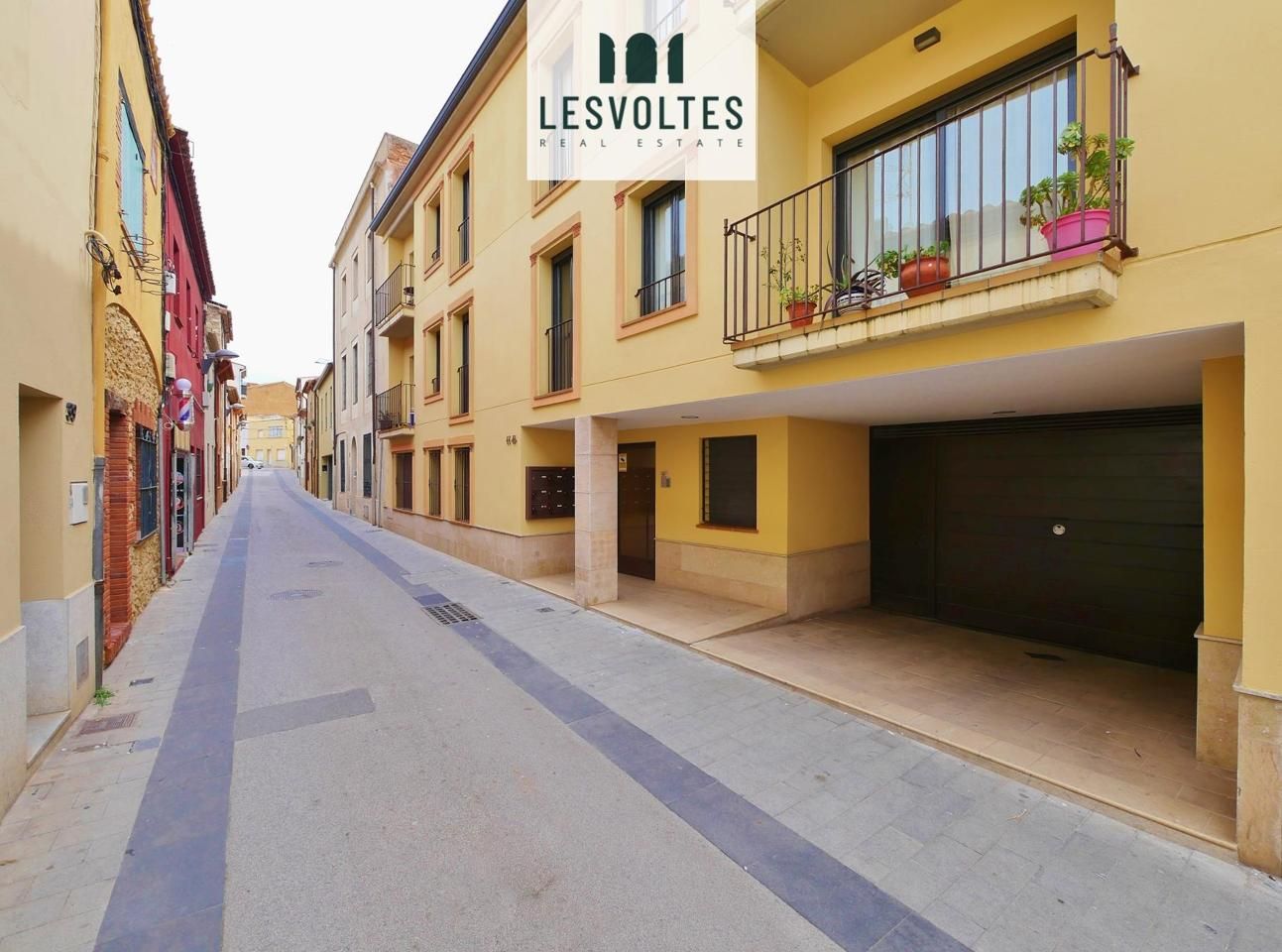 Vista exterior de Pis en venda en Palafrugell amb Calefacció i Balcó