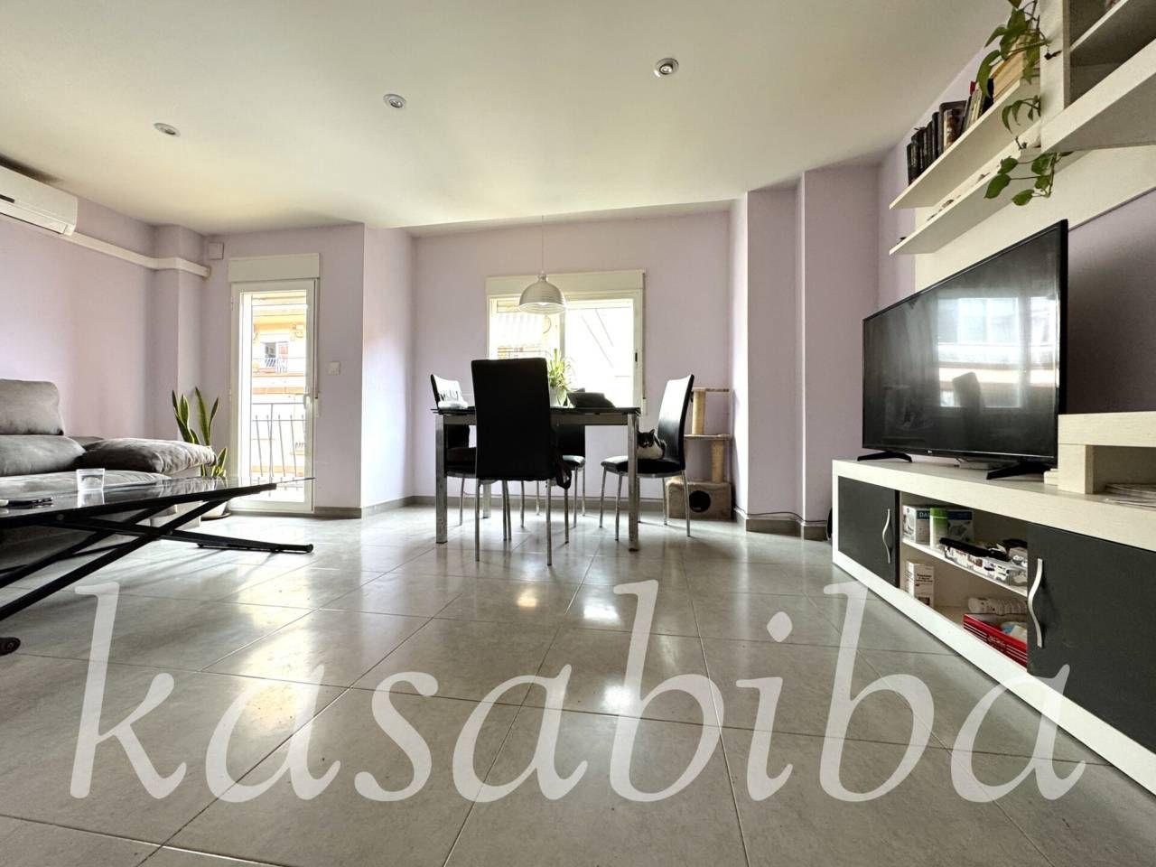 Living room of Flat for sale in  Valencia Capital  with Air Conditioner and Balcony