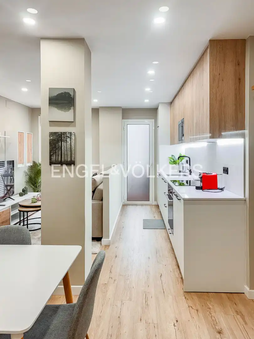 Flat with terrace to rent in Eixample, imagen 7