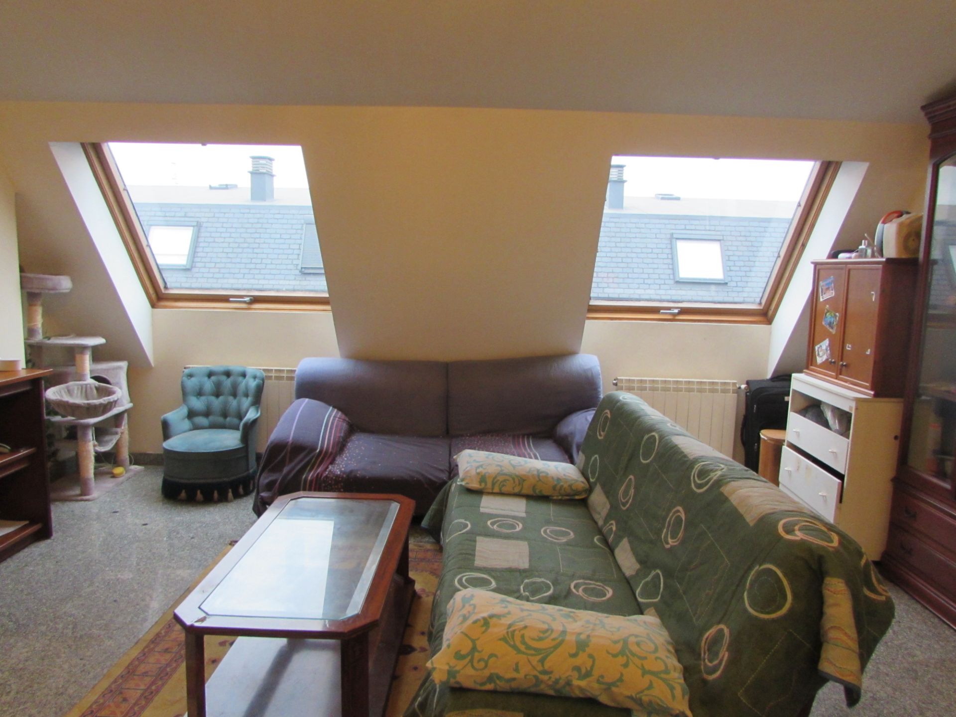 Living room of Flat for sale in Narón  with Parquet flooring, Storage room and Furnished