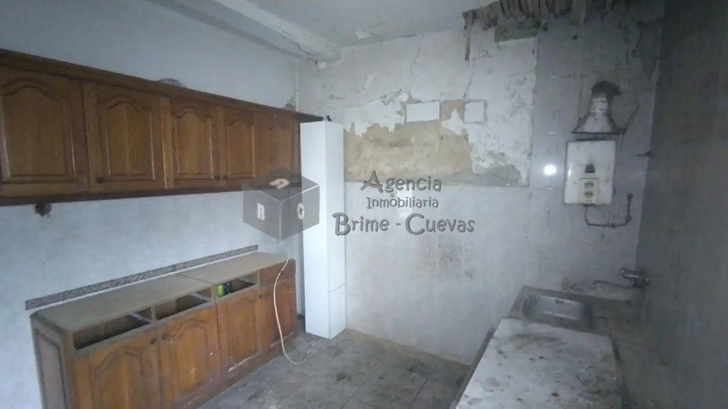 Kitchen of Ground floor for sale in San Martín del Rey Aurelio  with Private garden