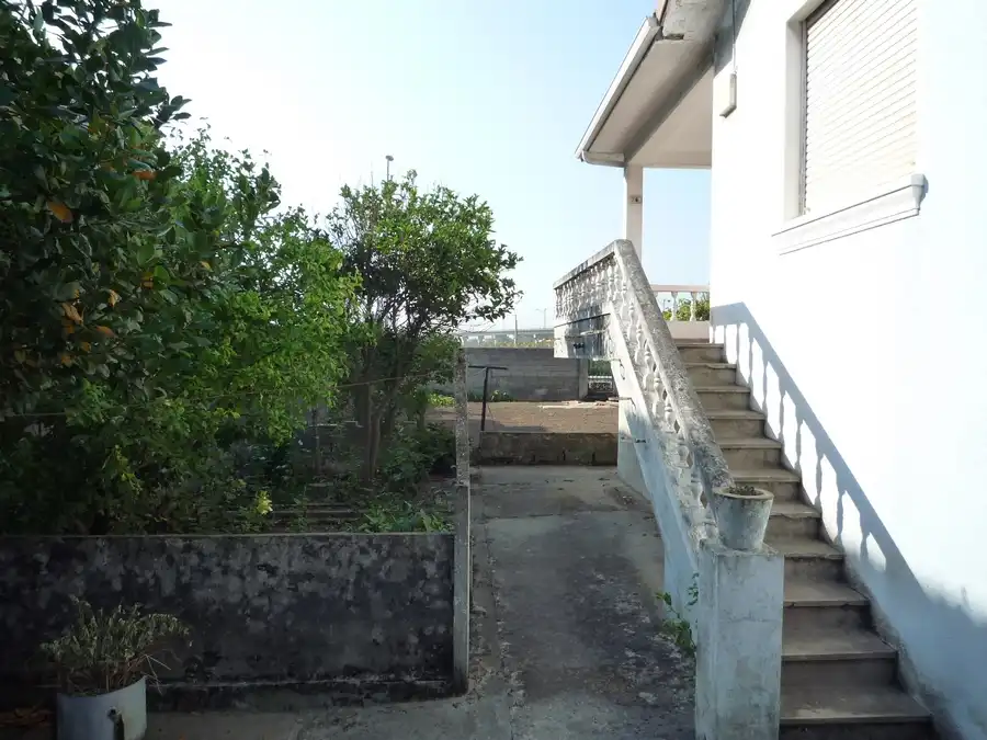 Houses for sale in Santander  with Private garden