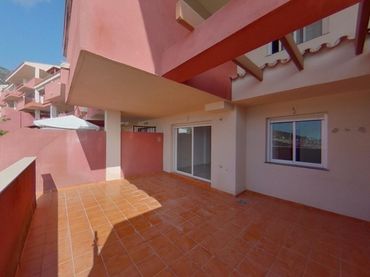 Apartment with pool for sale in Santangelo