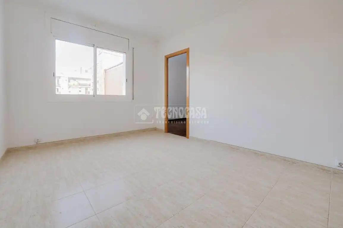 Habitación de Piso en venta en Barcelona con Aire acondicionado