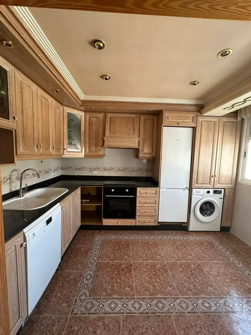 Cocina de Piso de alquiler en Elda con Amueblado