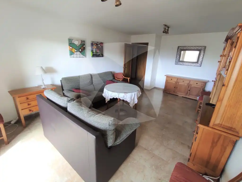 Sala d'estar de Pis de lloguer en Badajoz amb Terrassa, Moblat i Rentadora