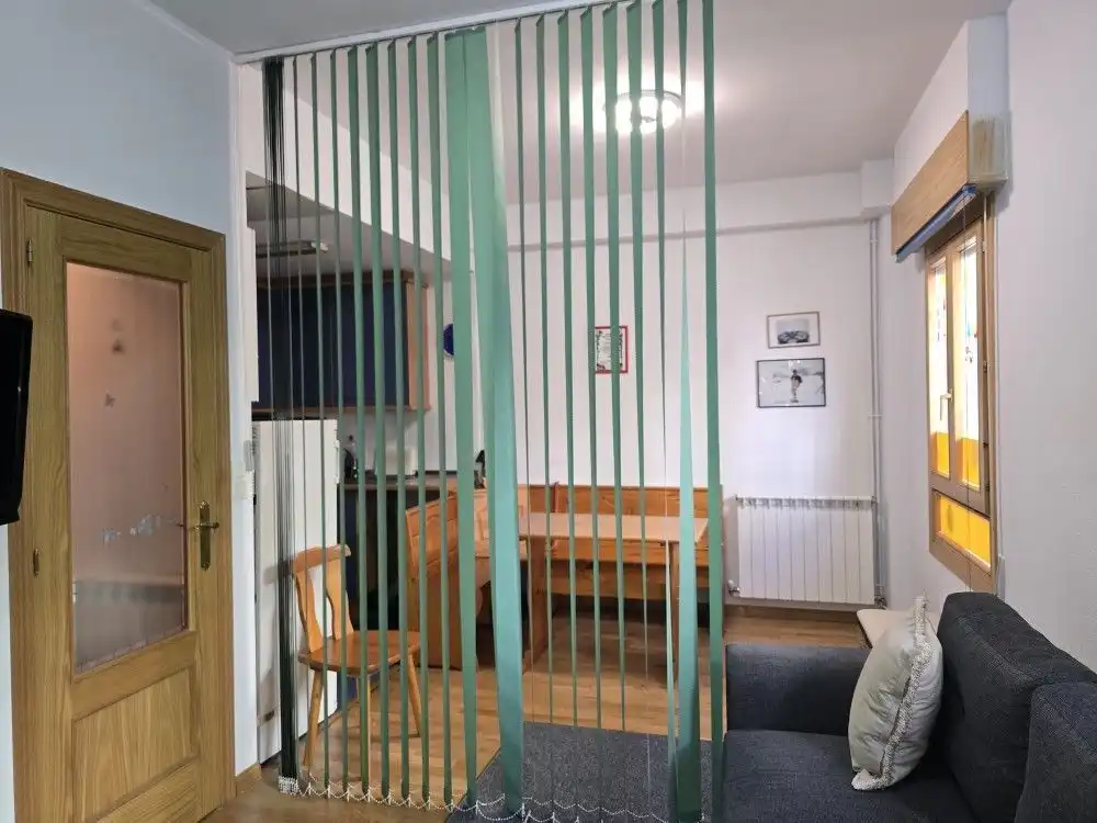 Dúplex en venta en Canfranc con Calefacción y Trastero