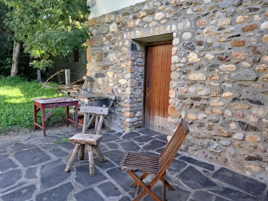 Terrasse von Erdgeschoss zur Miete in Das mit Heizung, Privatgarten und Parkett
