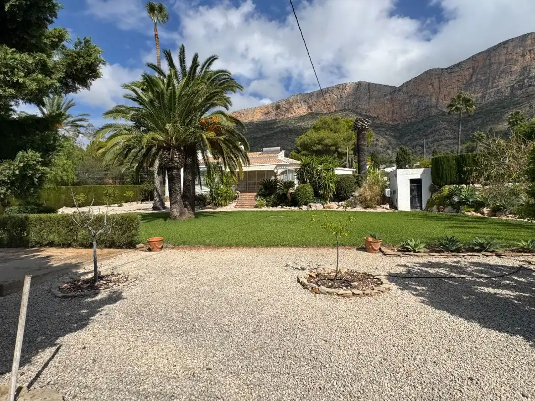 Vista exterior de Casa o chalet en venta en Montgó - Ermita