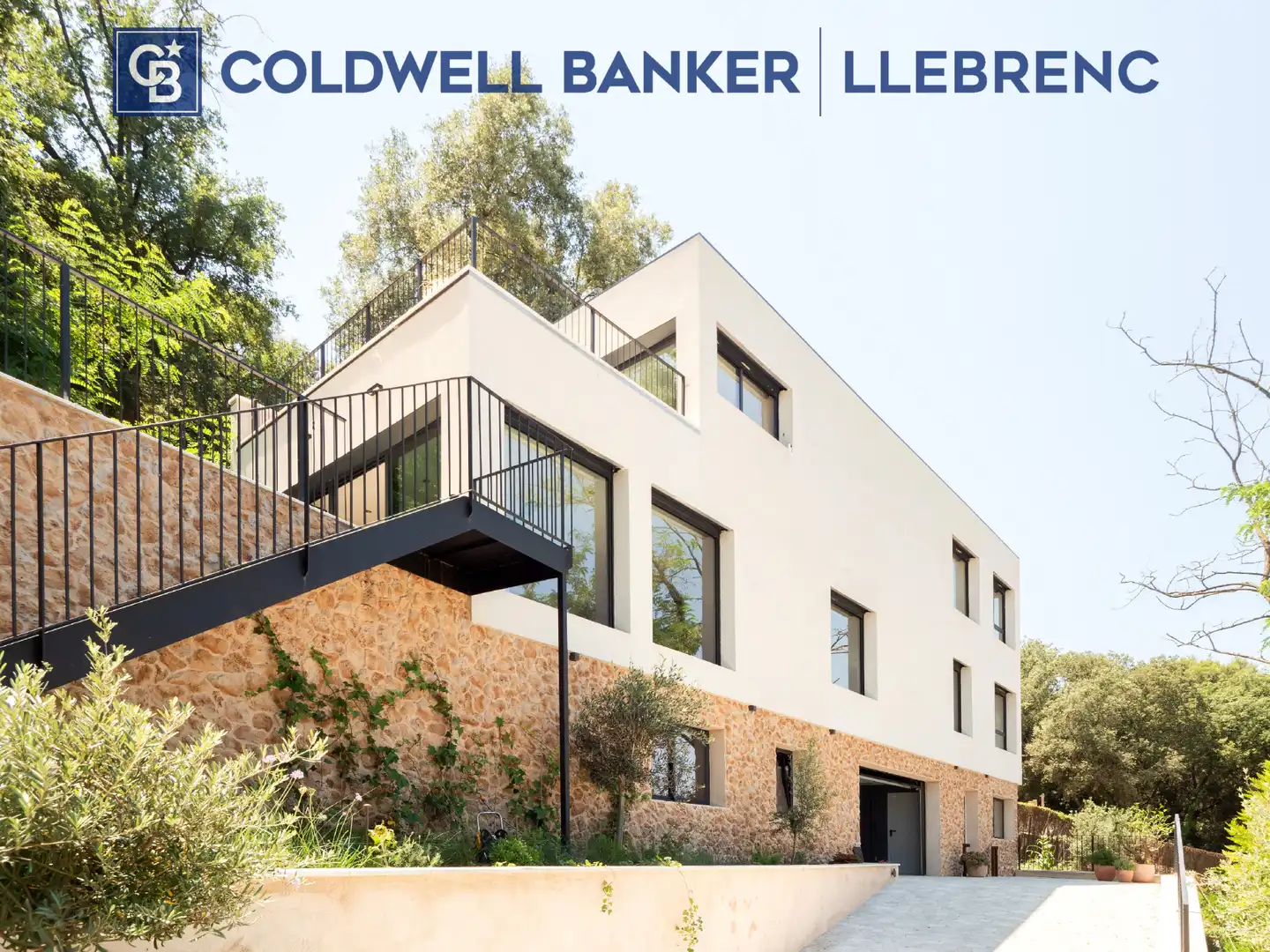 Vista exterior de Casa o chalet en venta en Barcelona con Aire acondicionado, Calefacción y Jardín privado