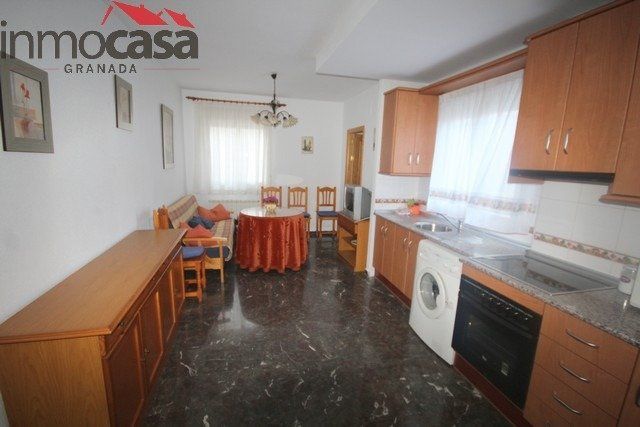 Apartment to rent in Calle libertad, San Antón, Armilla