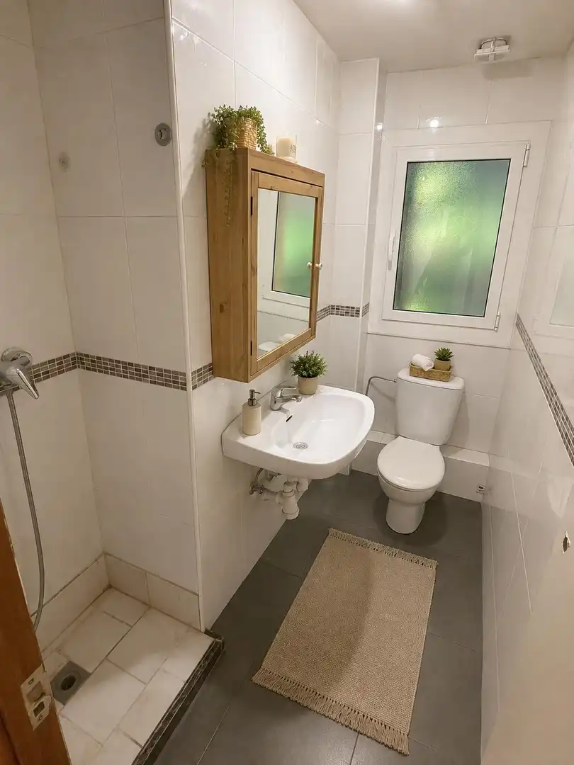 Baño de Piso en venta en Girona