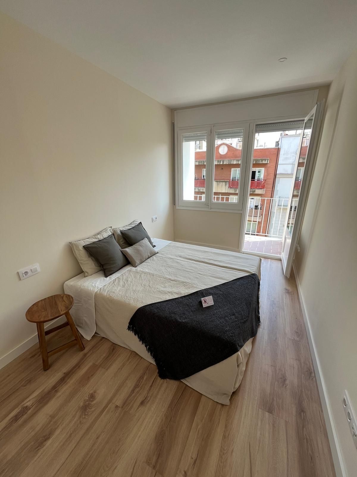 Habitación de Piso en venta en  Barcelona Capital con Aire acondicionado, Calefacción y Trastero