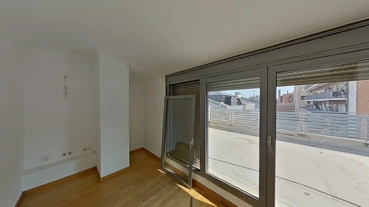 Wohnung zum Verkauf in Carrer Moianès, Hostal