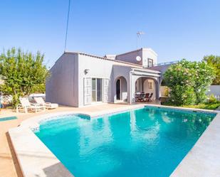 Piscina de Casa o xalet en venda en Torrevieja