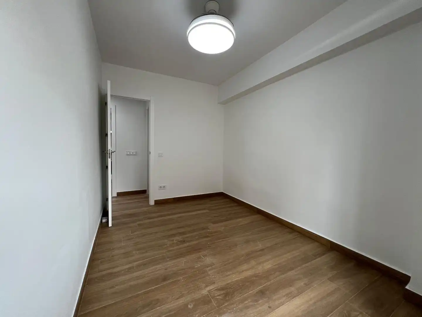 Schlafzimmer von Wohnung zum Verkauf in Córdoba mit Klimaanlage, Heizung und Terrasse