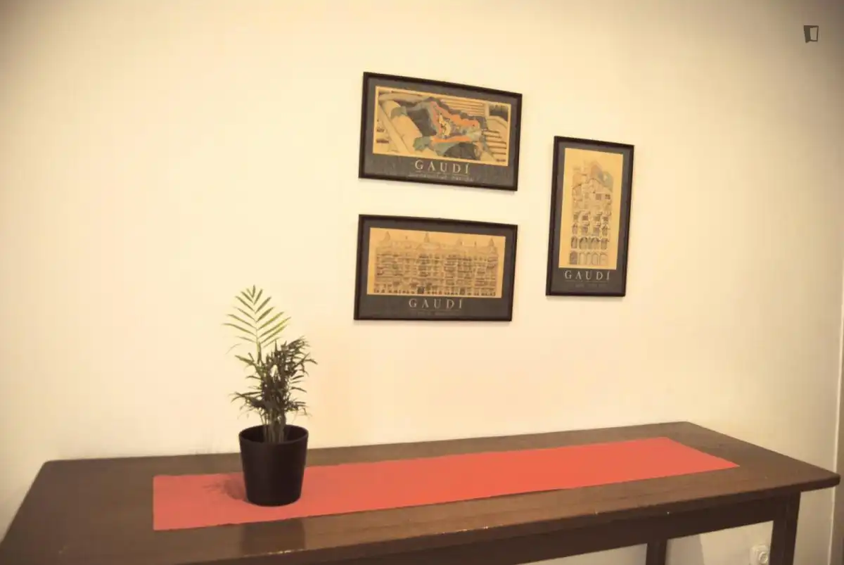 Room in Barri Gòtic