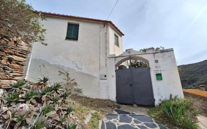 Vista exterior de Casa o xalet en venda en El Port de la Selva amb Terrassa