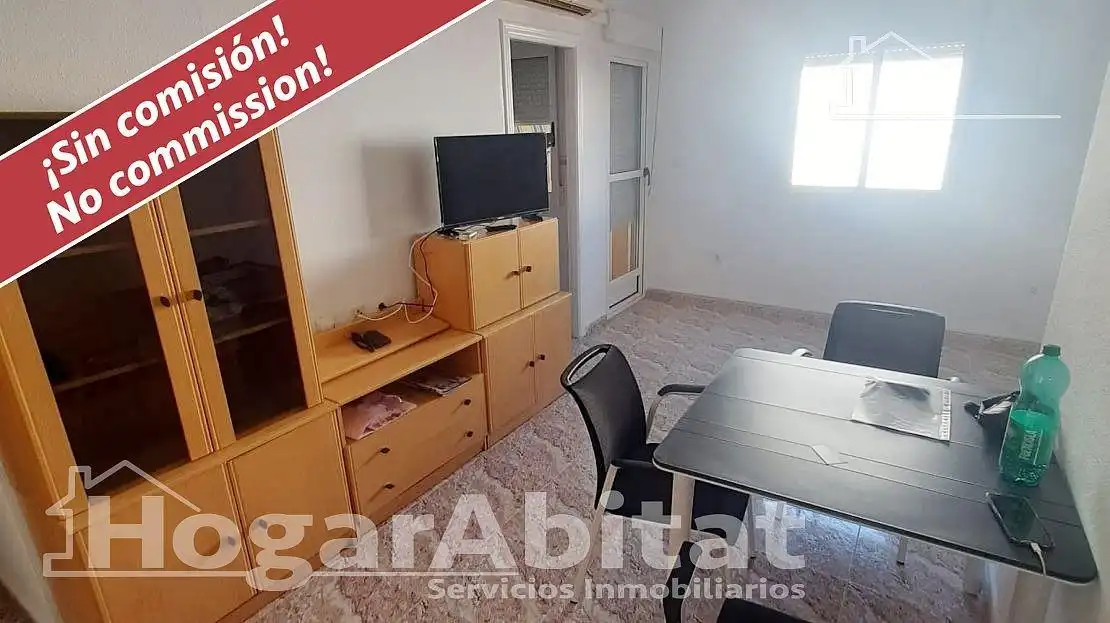 Habitación de Piso en venta en Torrevieja con Aire acondicionado, Terraza y Amueblado