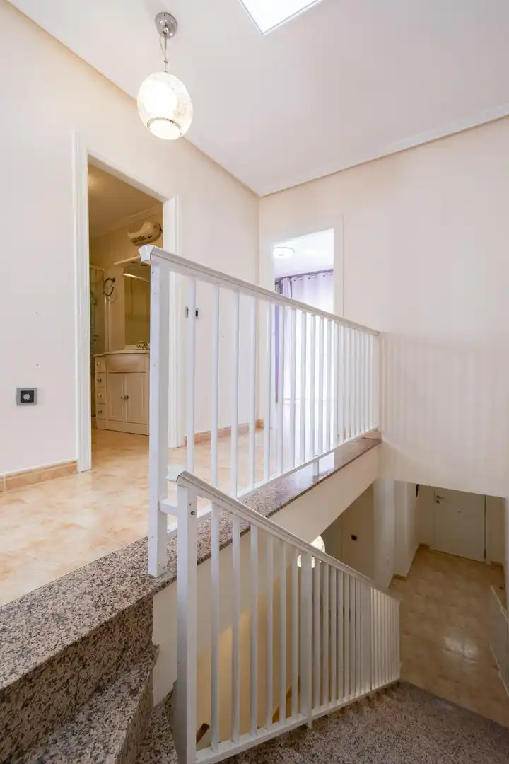 Casa amb terrassa en venda a Calle Tarazona 75, imagen 20