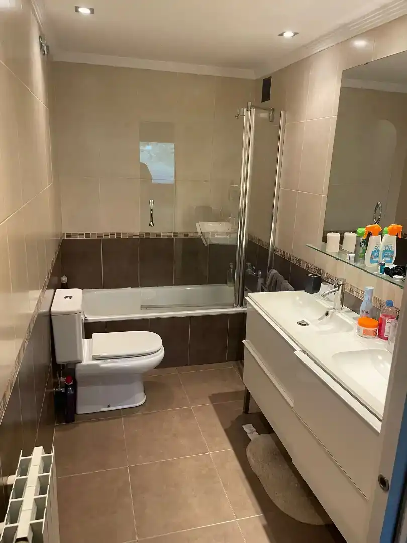 Bathroom of Flat for rent in Bakio  with Private garden, Swimming Pool and Furnished