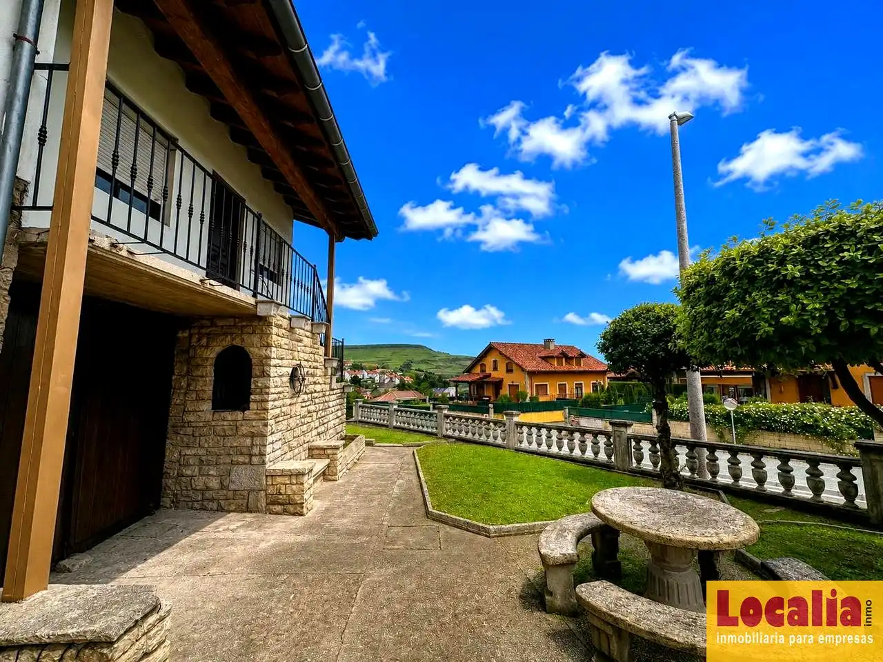 Casa con jardín en venta en Suances, imagen 4