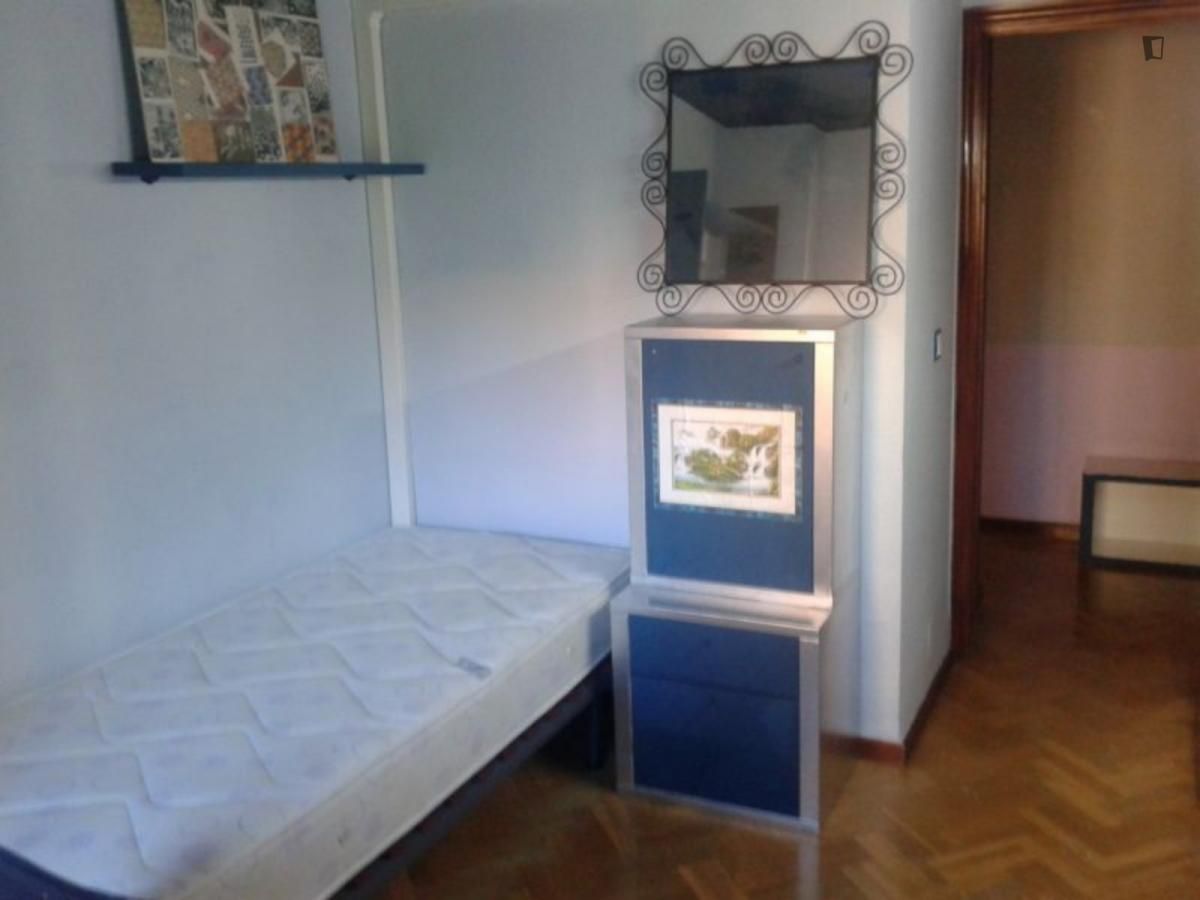 Apartament per a compartir a Infante Juan Manuel