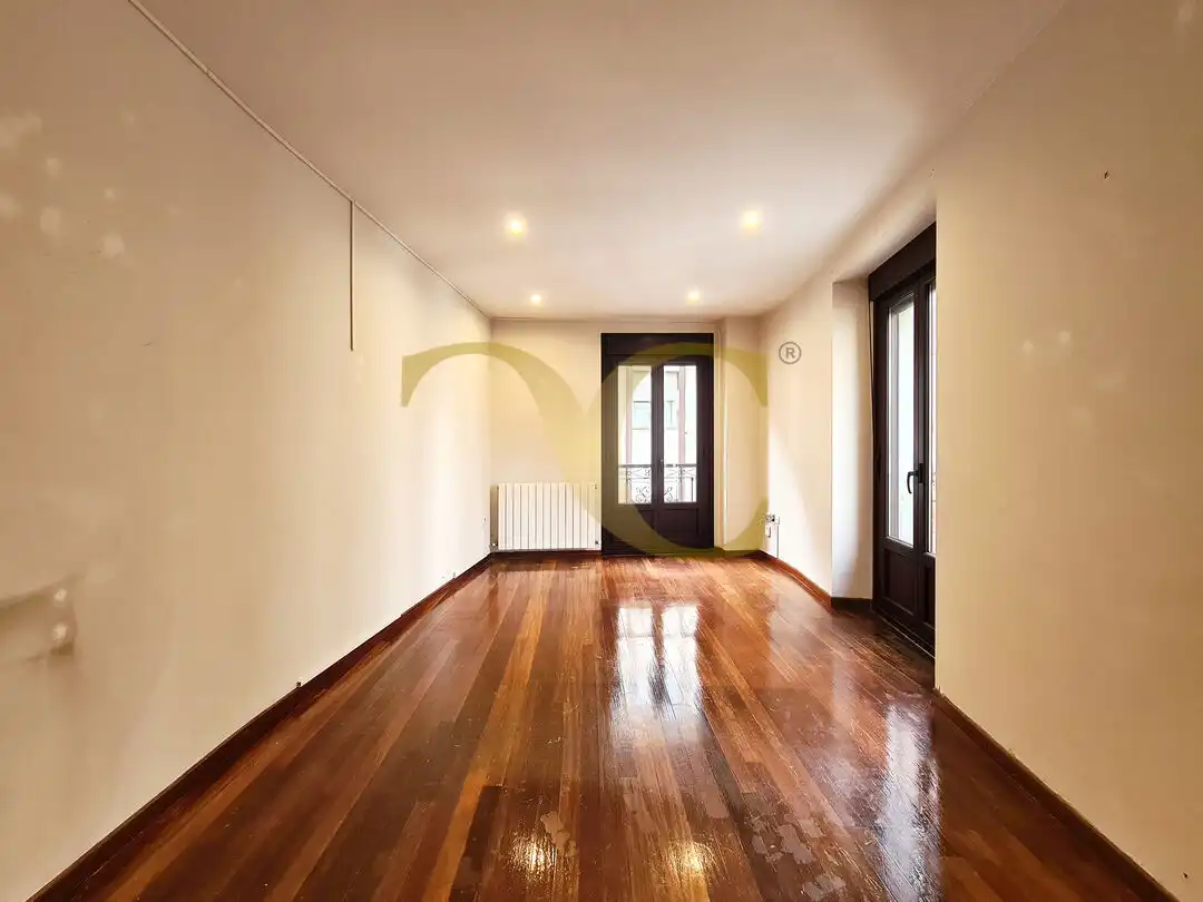 Flat for sale in Gijón   with Heating