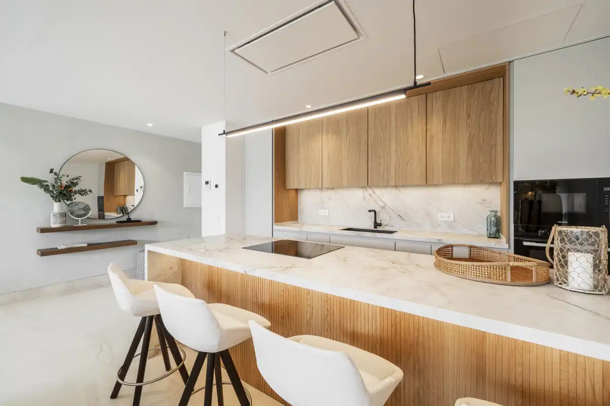 Cocina de Planta baja en venta en Marbella con Aire acondicionado, Jardín privado y Terraza