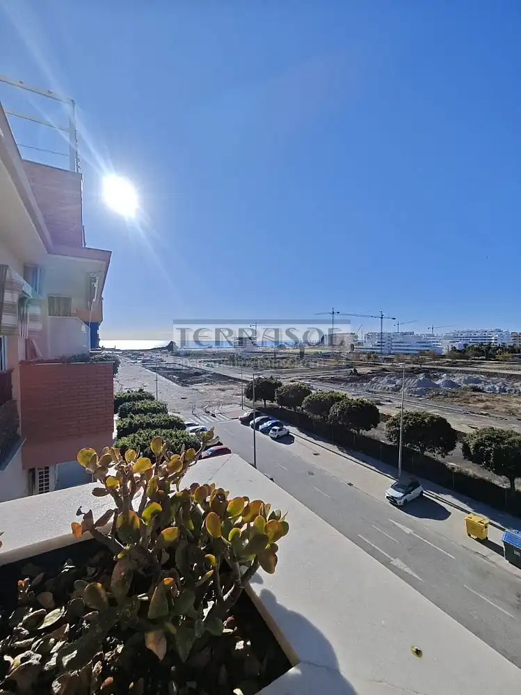 Vista exterior de Dúplex en venta en Vélez-Málaga con Terraza