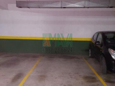 Einzelparkplatz zur Miete in Centro