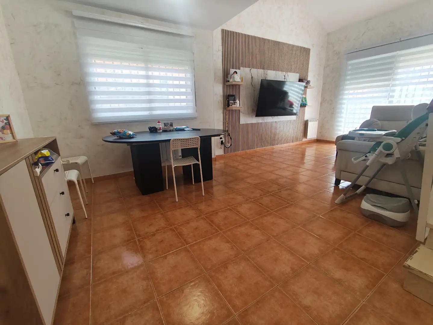 Sala d'estar de Casa o xalet en venda en Las Ventas de Retamosa amb Aire condicionat, Calefacció i Jardí privat