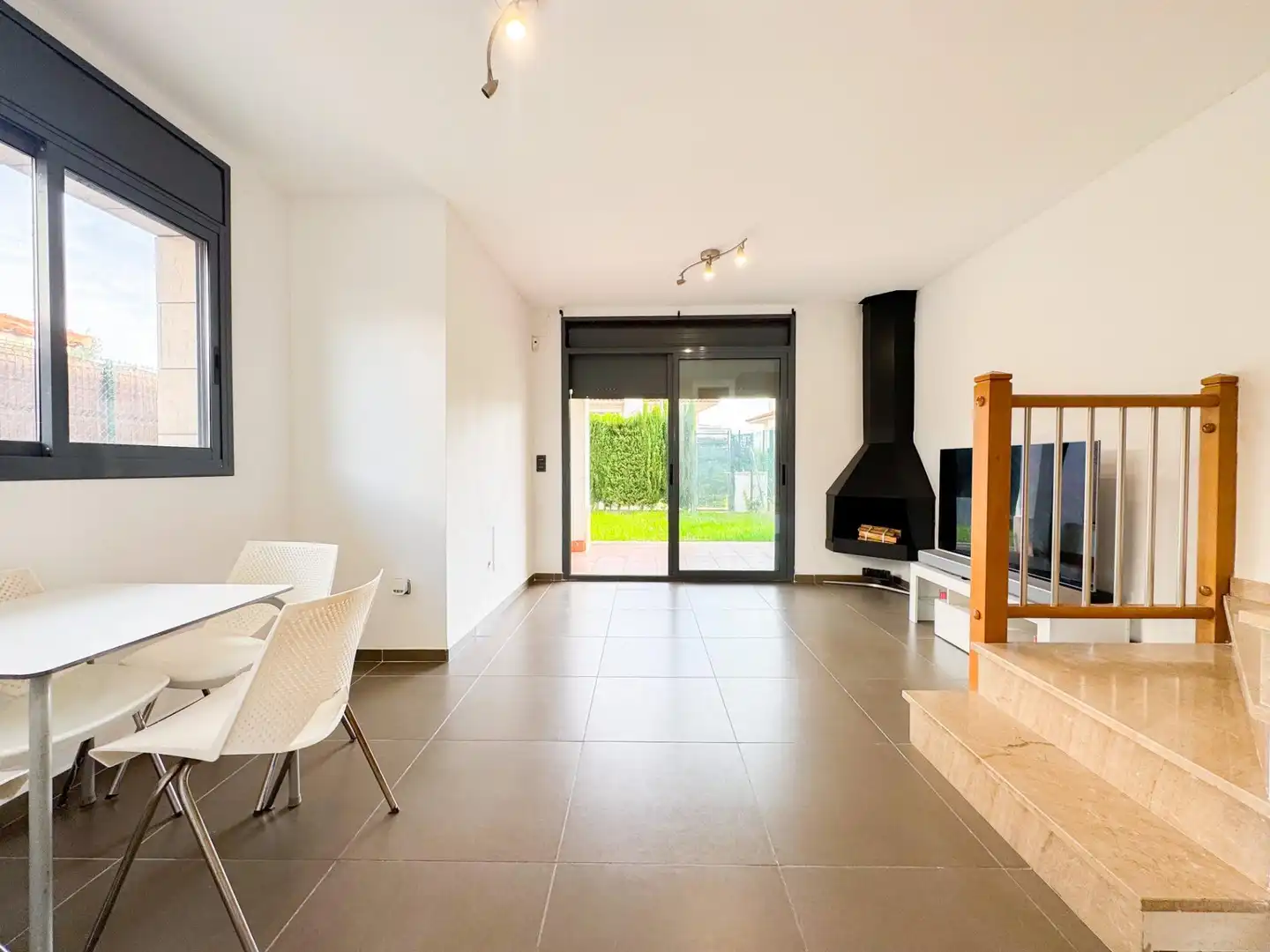 Chalet con terraza en venta en Carrer Carrer del Migjorn, 2, imagen 8
