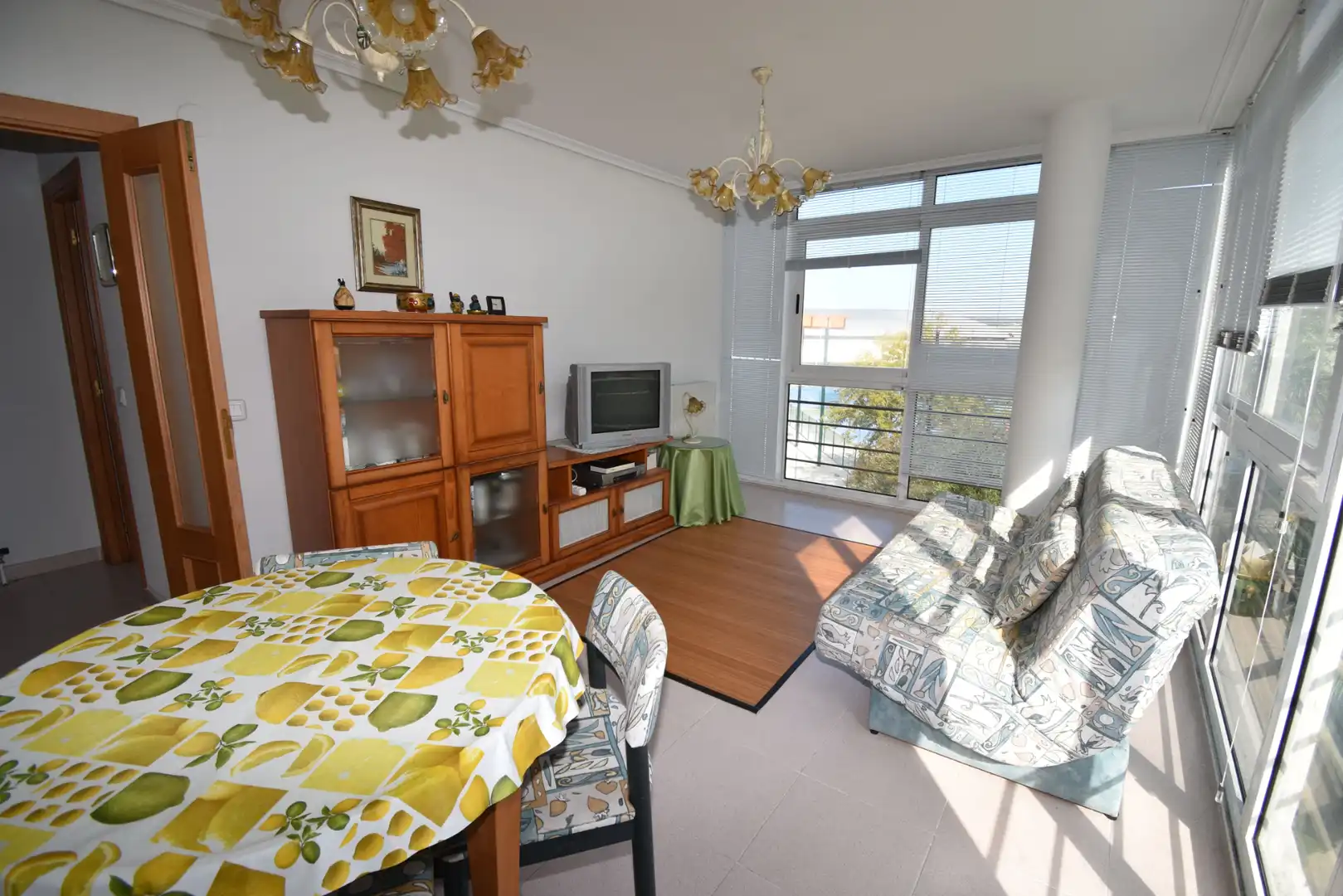 Sala de estar de Piso en venta en Noja con Calefacción y Amueblado