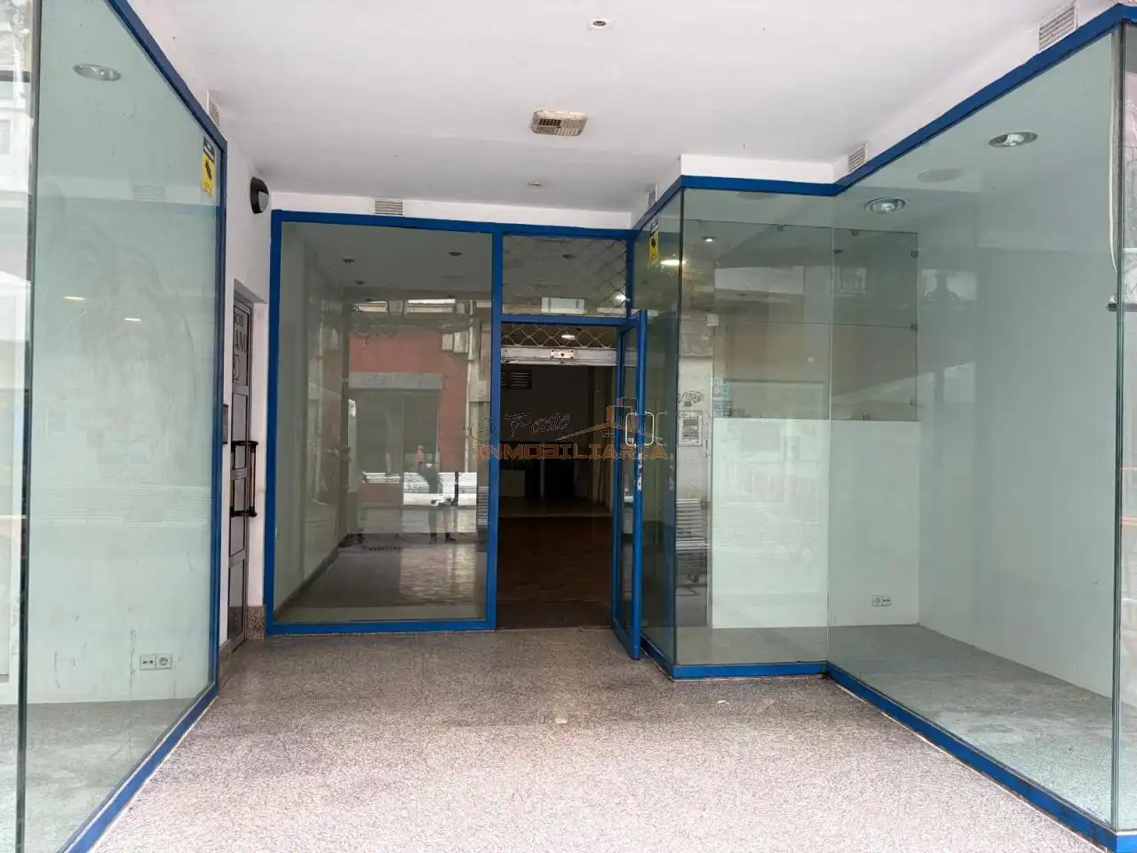 Locale commerciale in affitto a Centro, imagen 2